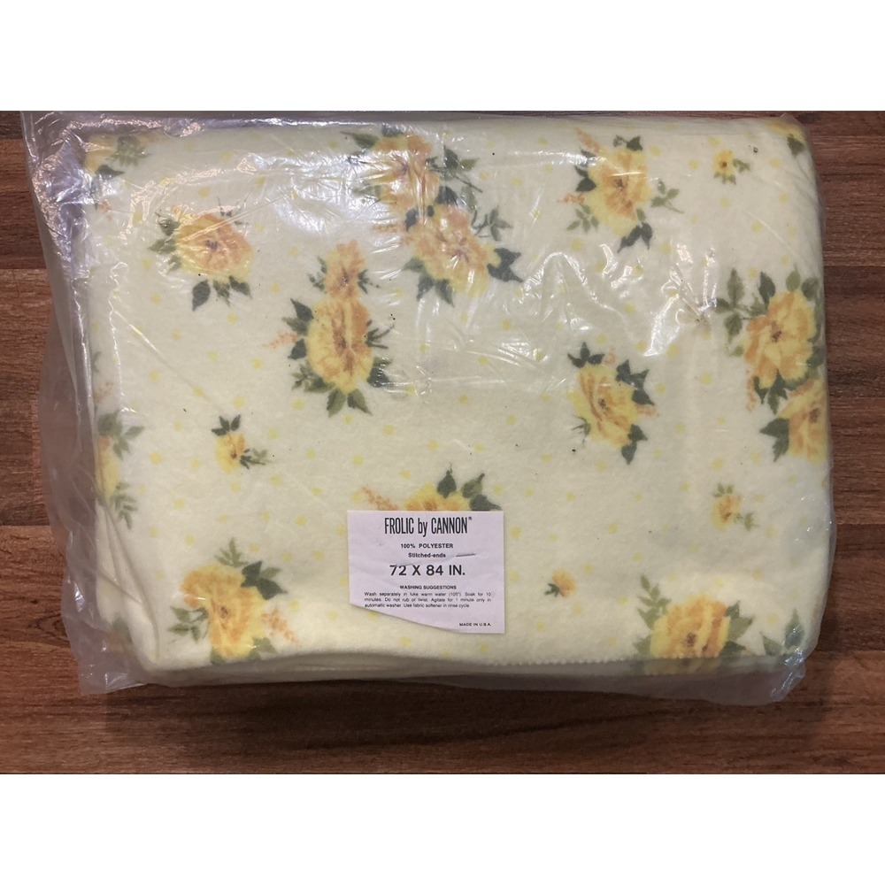 Vtg FOLIC by Cannon 100% Polyester Blanket Stitched Ends 72x84 Yellow Floral USA